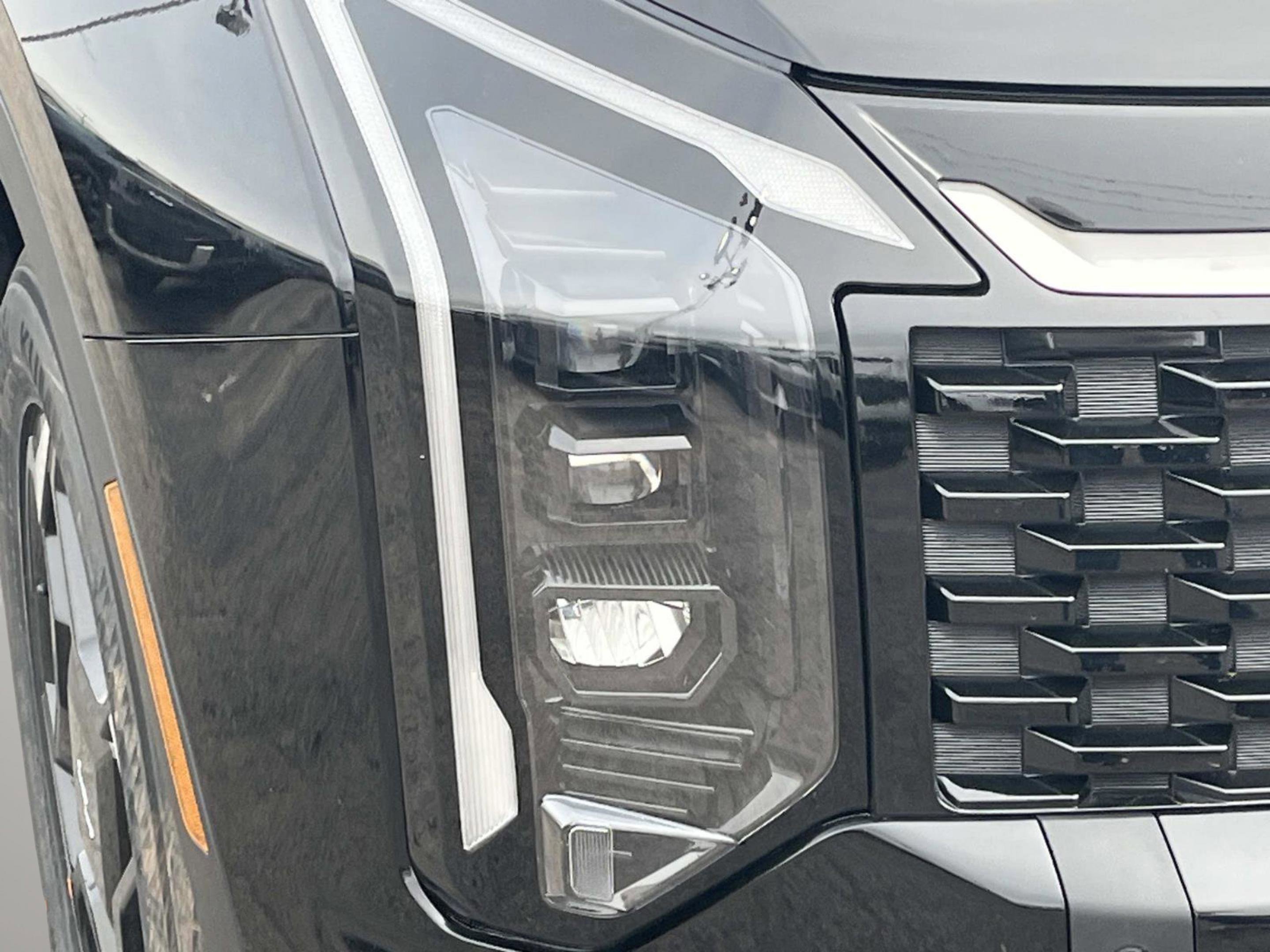 New 2026 Ebony Black Kia EX image 9