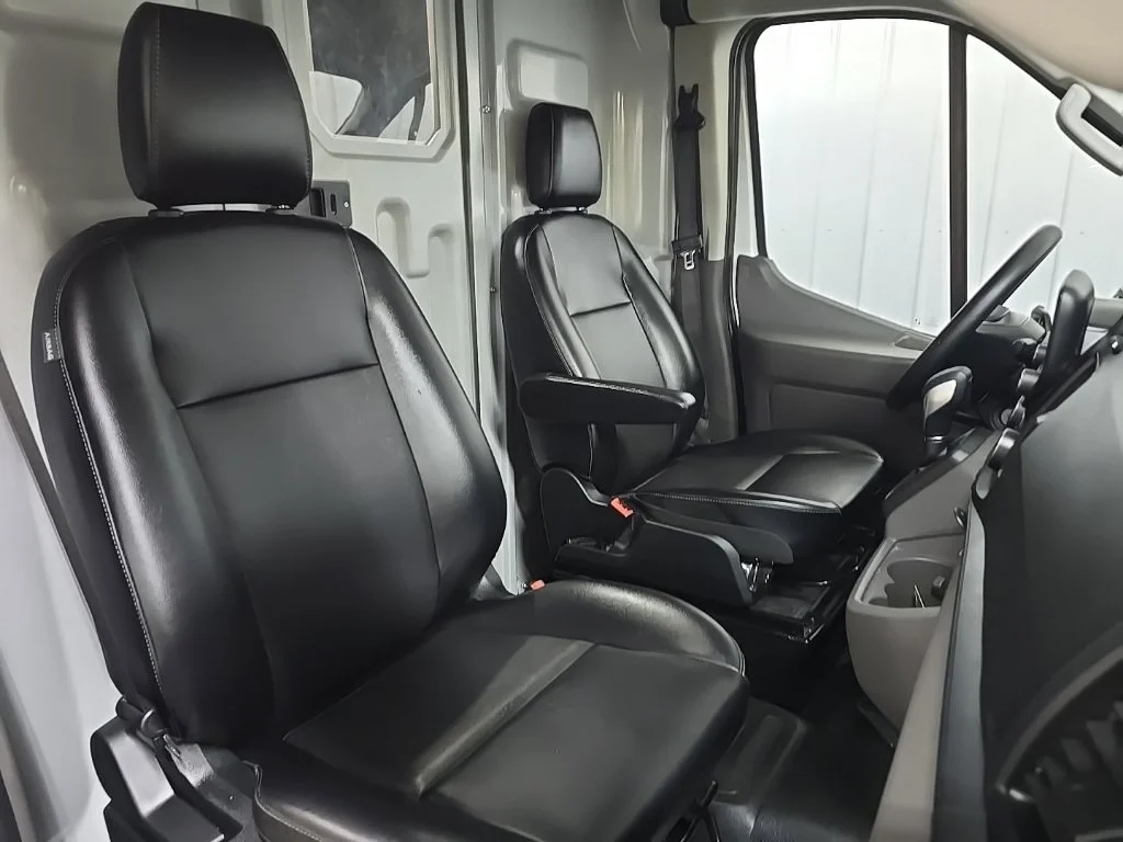 Used 2025 White Ford Base image 16