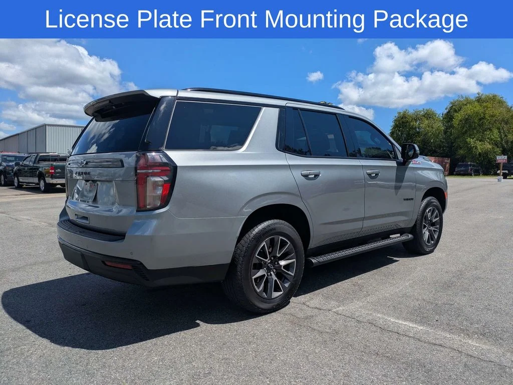 Used 2024 Gray Chevrolet Z71 image 4