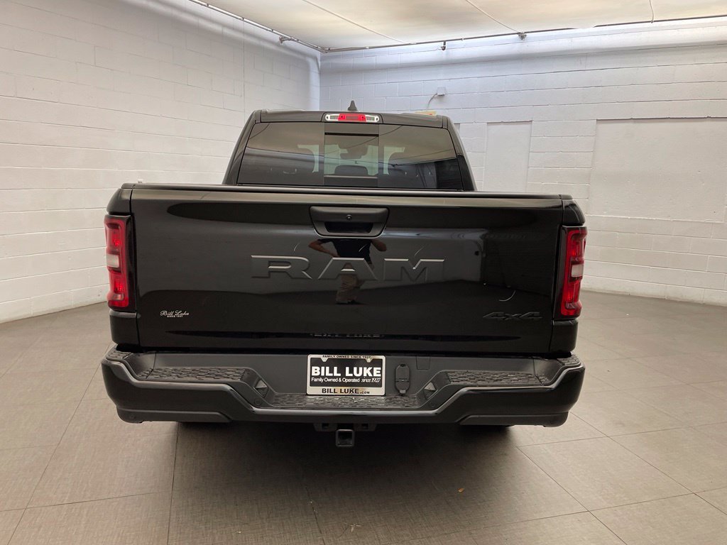 New 2026 Diamond Black Crystal Pearl-Coat Exterior Paint RAM Express image 4