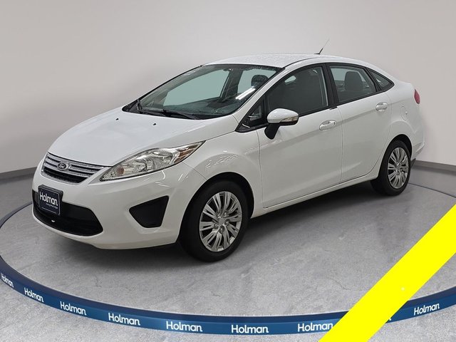 2013 Ford Fiesta SE