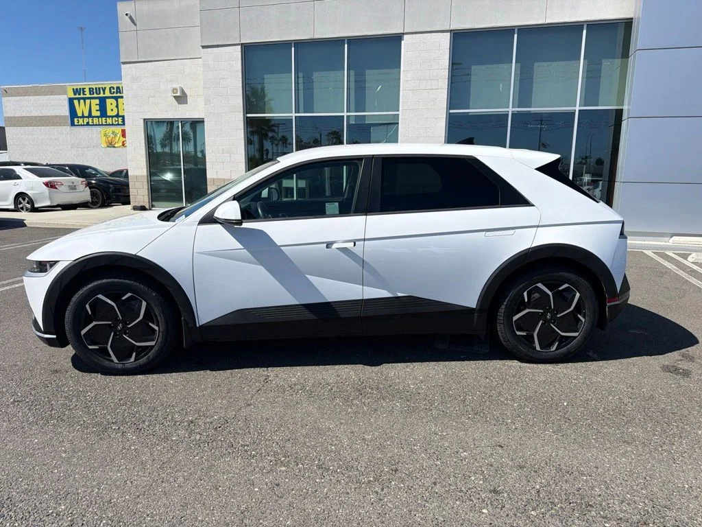 Used 2024 Hyundai IONIQ 5 SEL with VIN KM8KN4DE6RU305561 for sale in Buena Park, CA