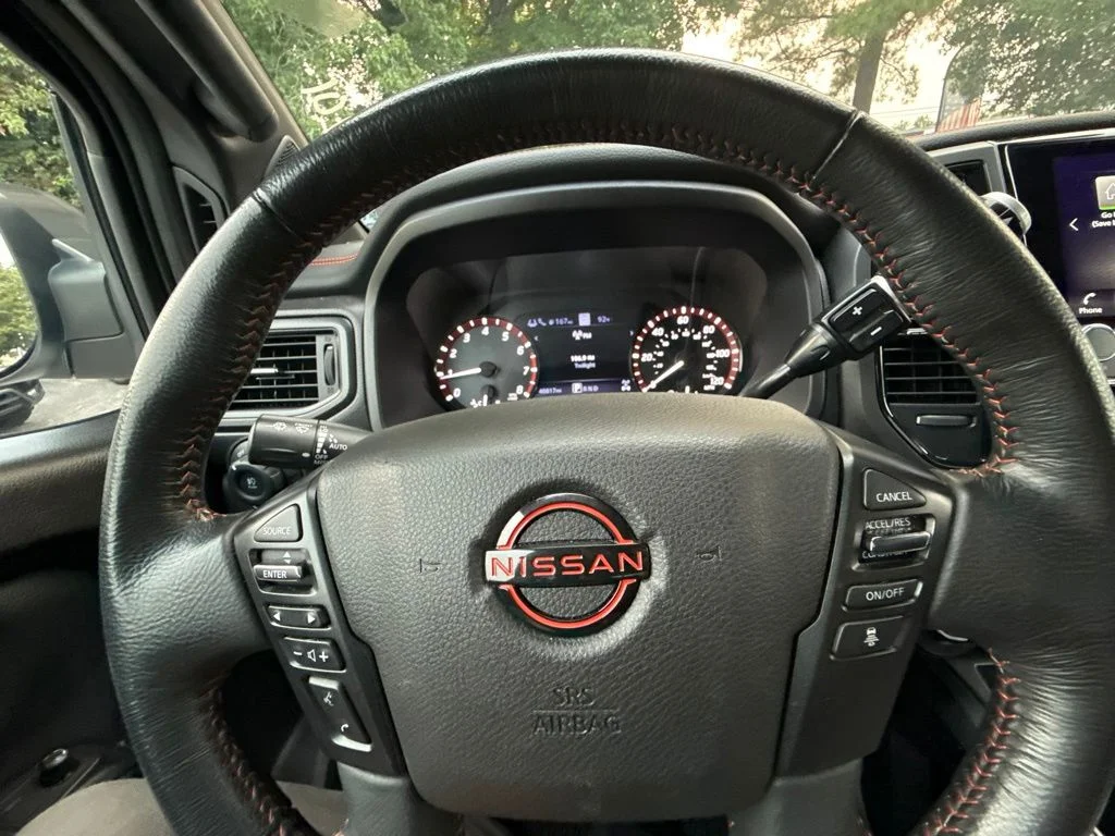 Used 2024 White Nissan PRO-4X image 33