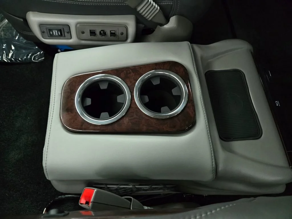 2021 Chevrolet Express Cargo Work Van - Photo 19