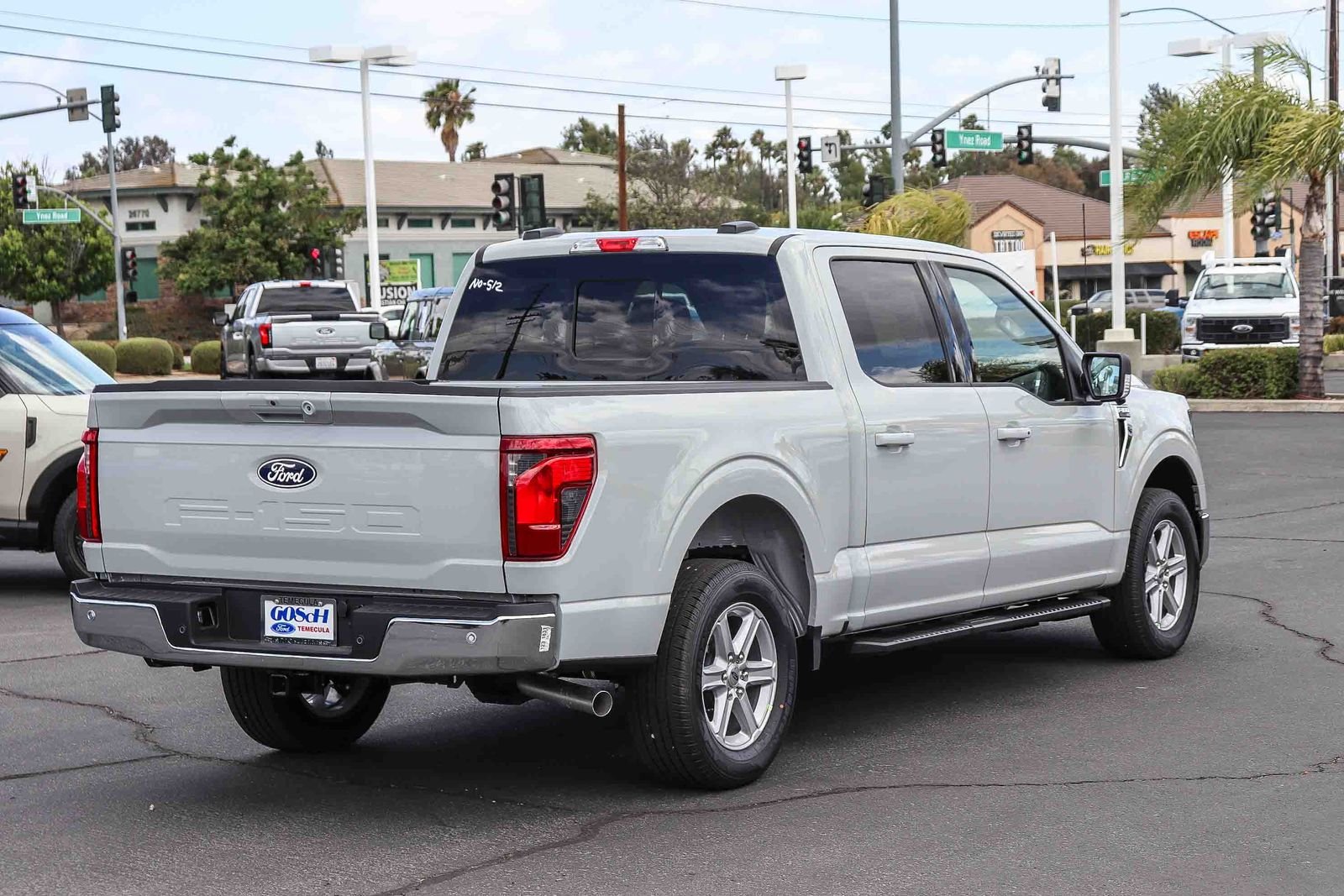 New 2026 Avalanche Ford XLT image 4