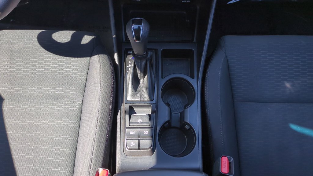 Used 2019 Blue Hyundai Sport image 15