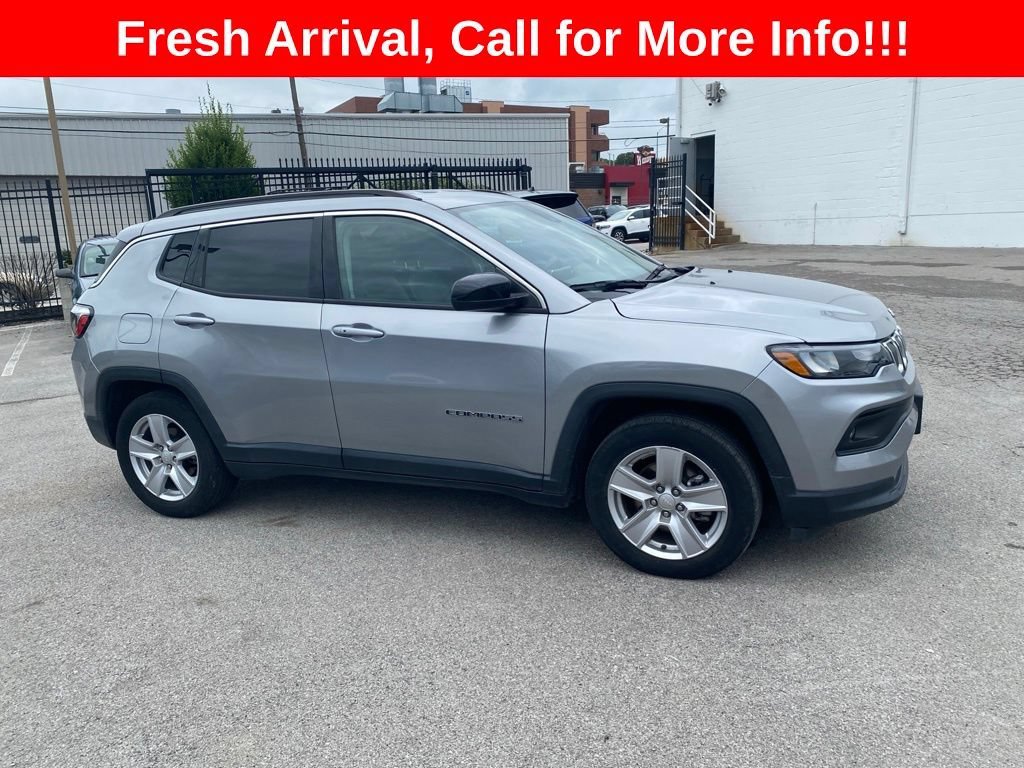 2022 Jeep Compass Latitude's photo