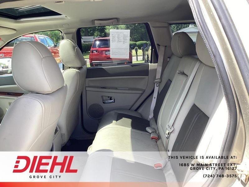 Used 2006 Beige Jeep Limited image 14