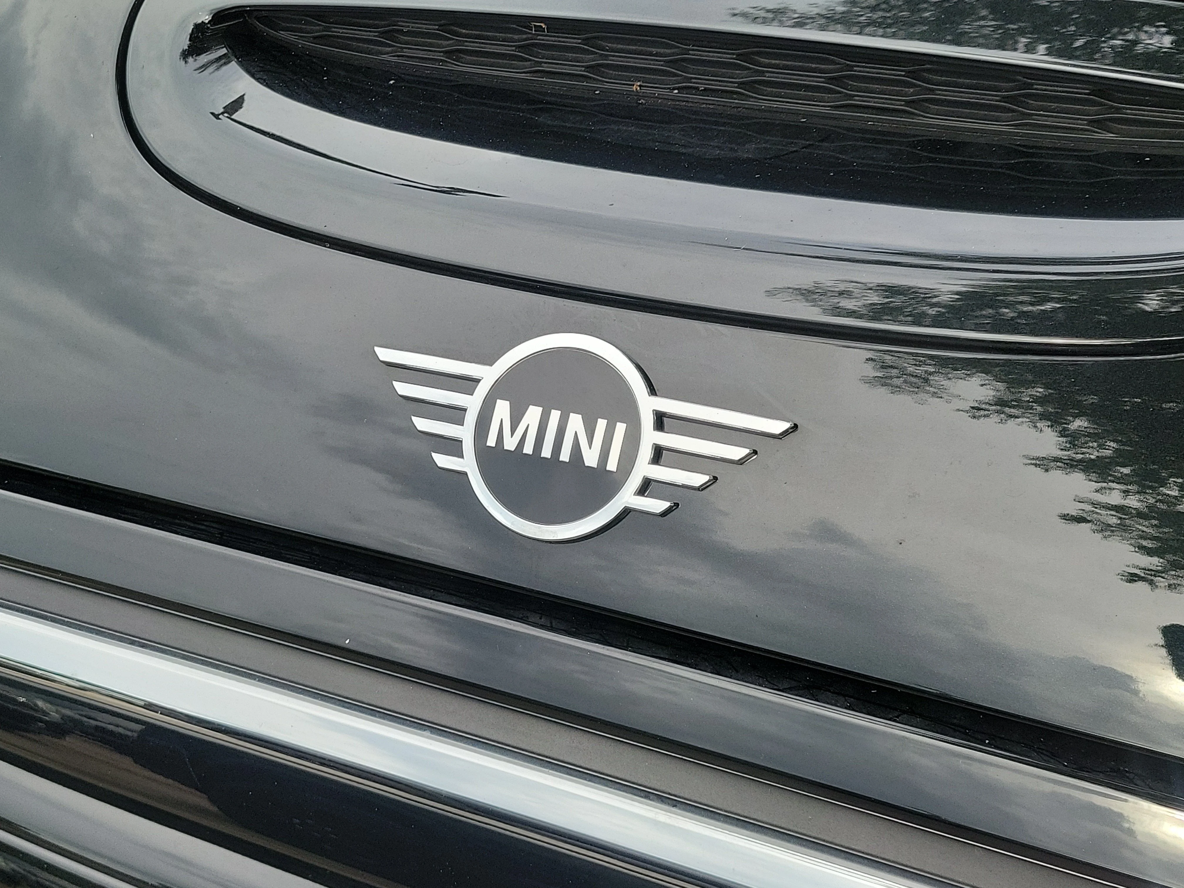 Certified Used 2024 Midnight Black MINI Cooper SE image 6