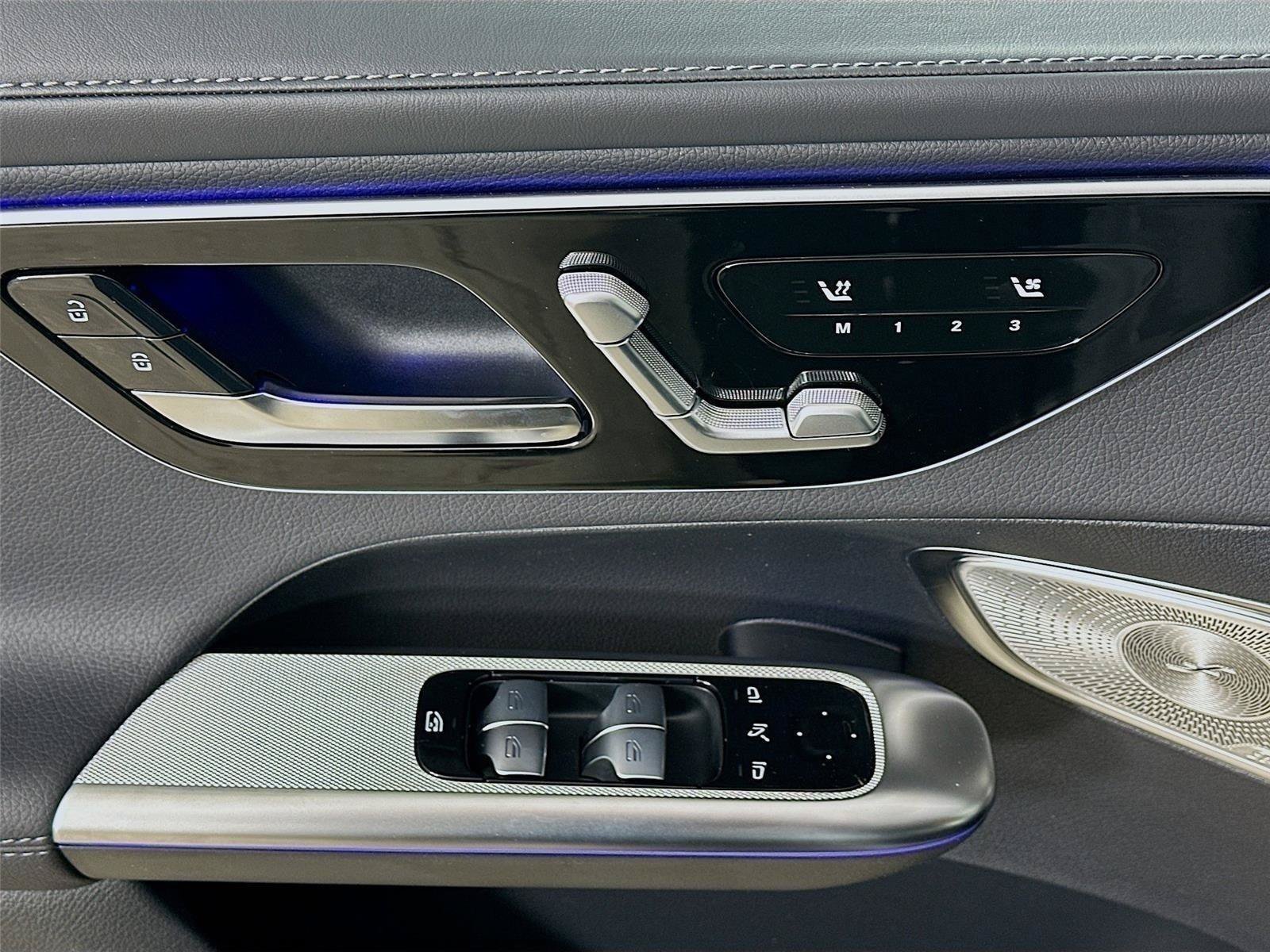 Used 2026 MANUFAKTUR Alpine Grey Mercedes-Benz GLC 300 image 22
