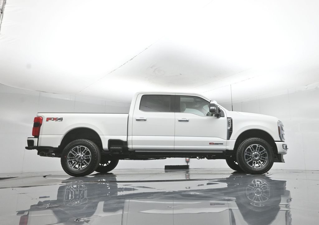 New 2026 Star White Metallic Tri-Coat Ford Platinum image 55