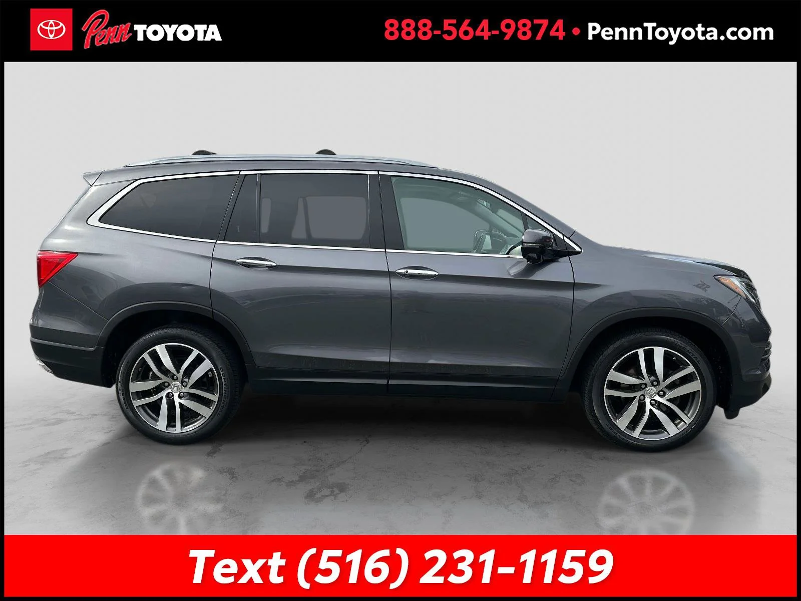 Used 2017 Gray Honda Touring image 2