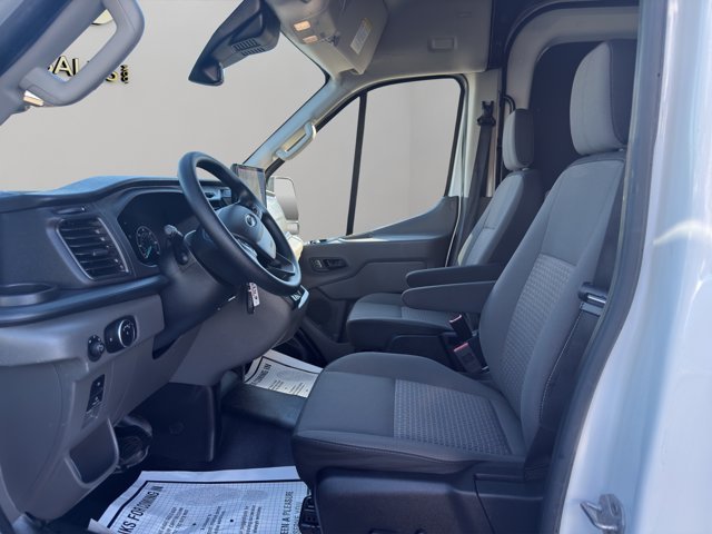 Used 2024 White Ford  image 9