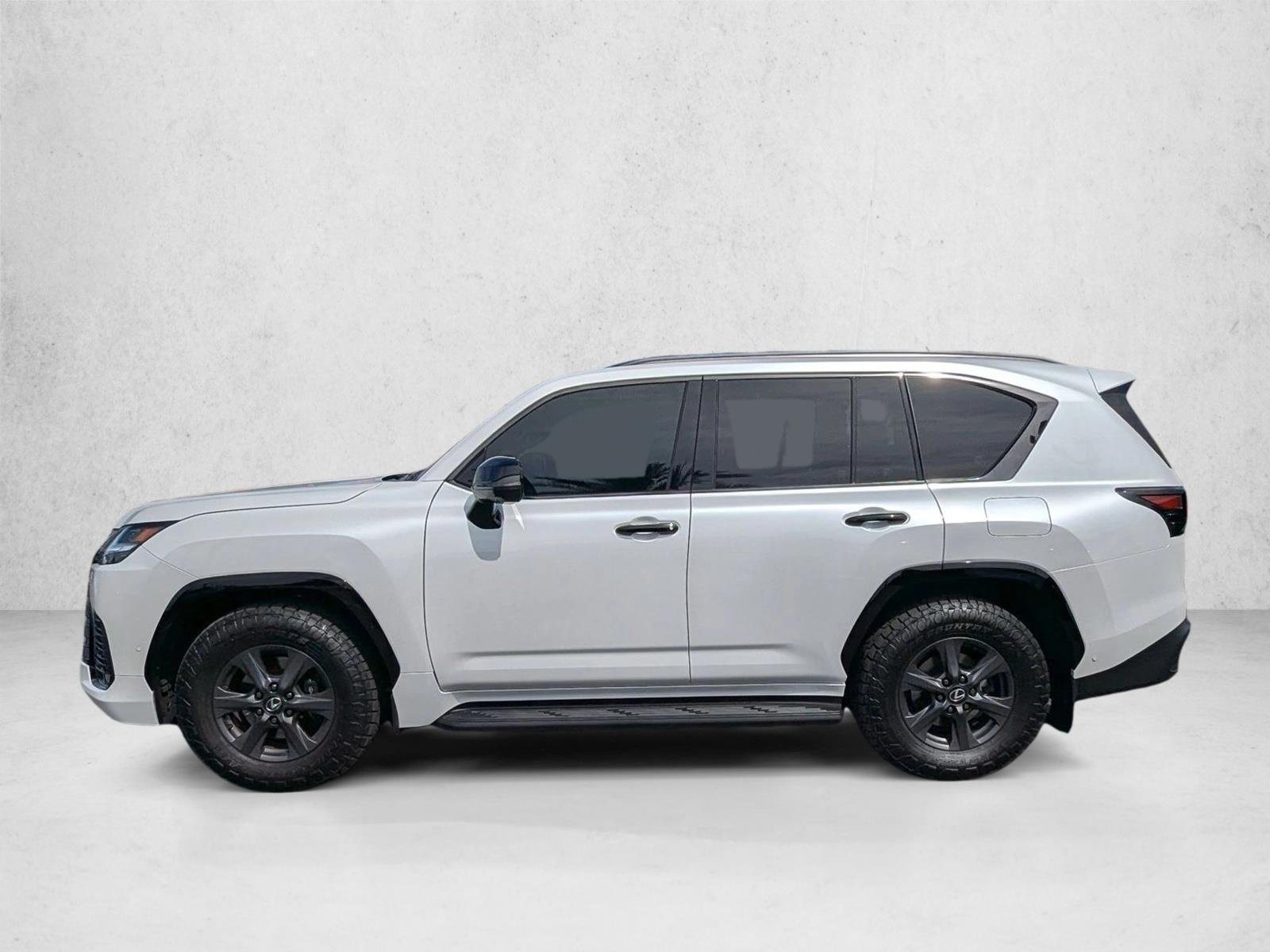 2025 Lexus LX Overtrail - Photo 9