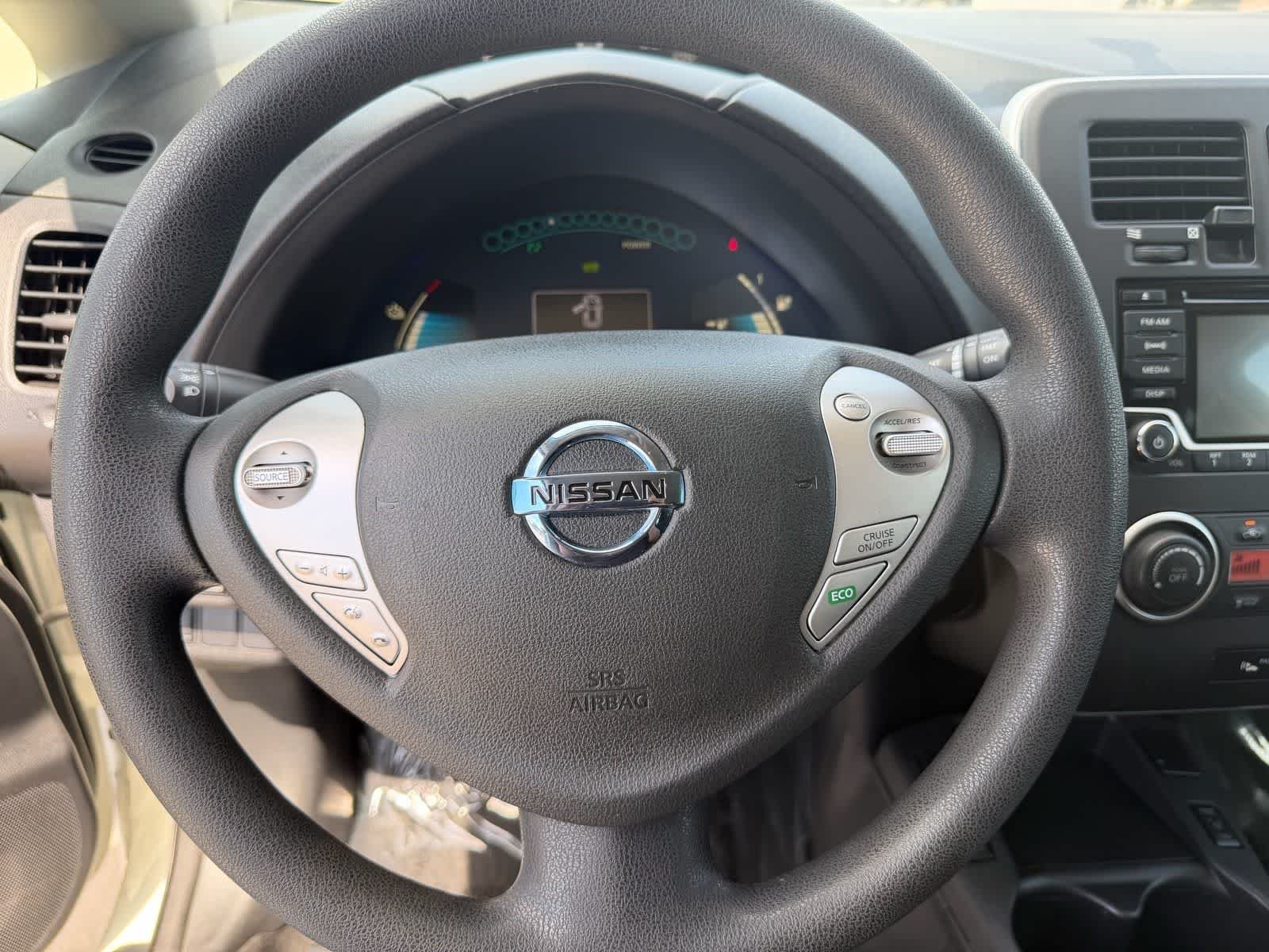 Certified Used 2017 Glacier White Nissan S image 19