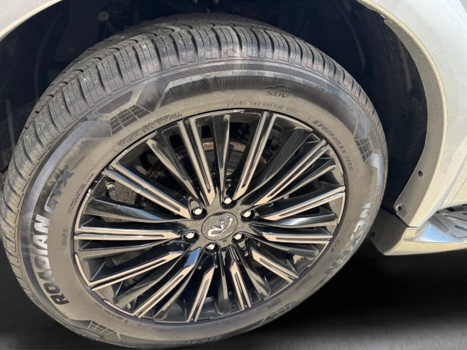 Used 2019 Liquid Platinum INFINITI LIMITED image 2