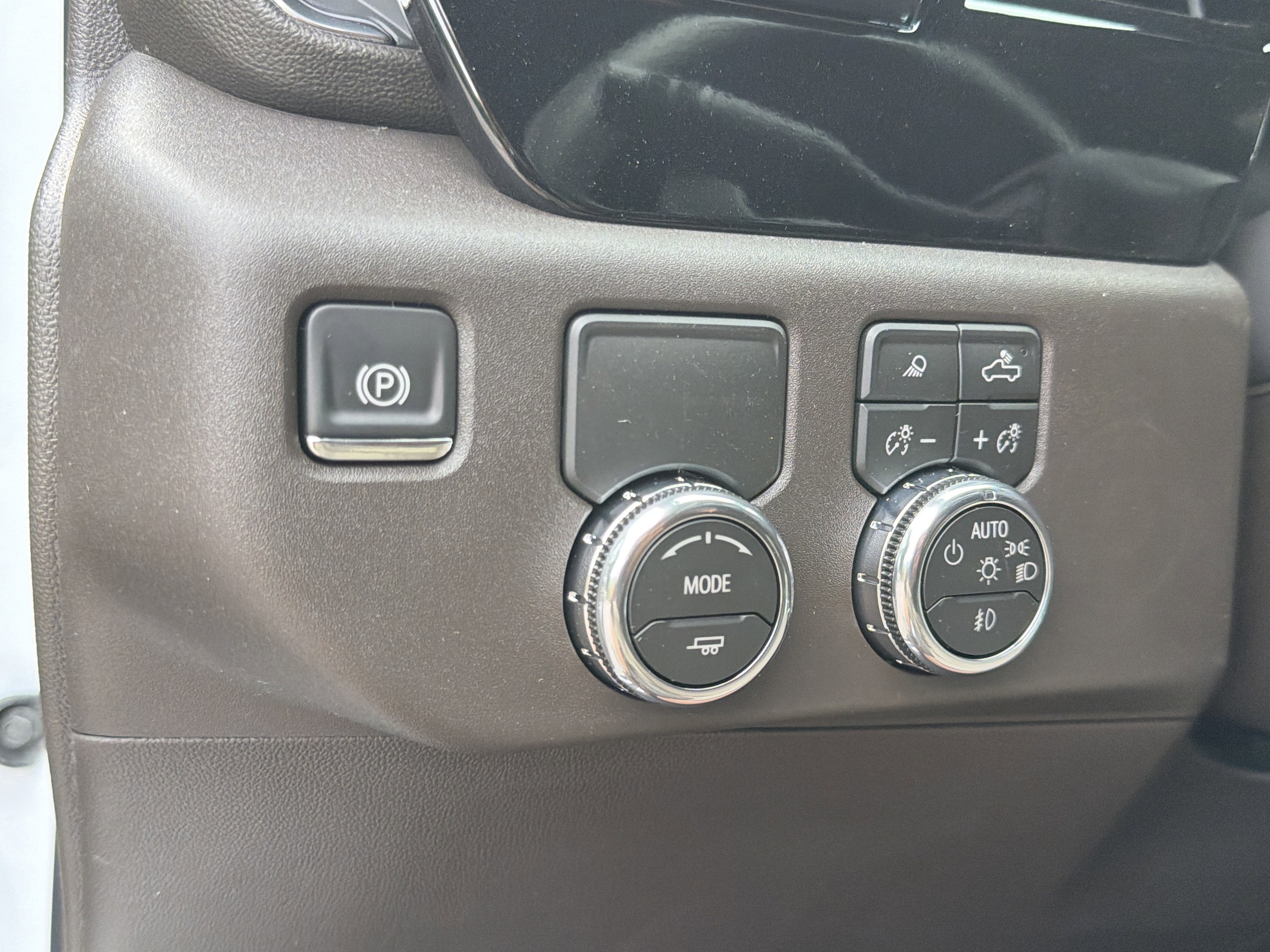 2026 GMC Sierra 1500 SLT - Photo 31