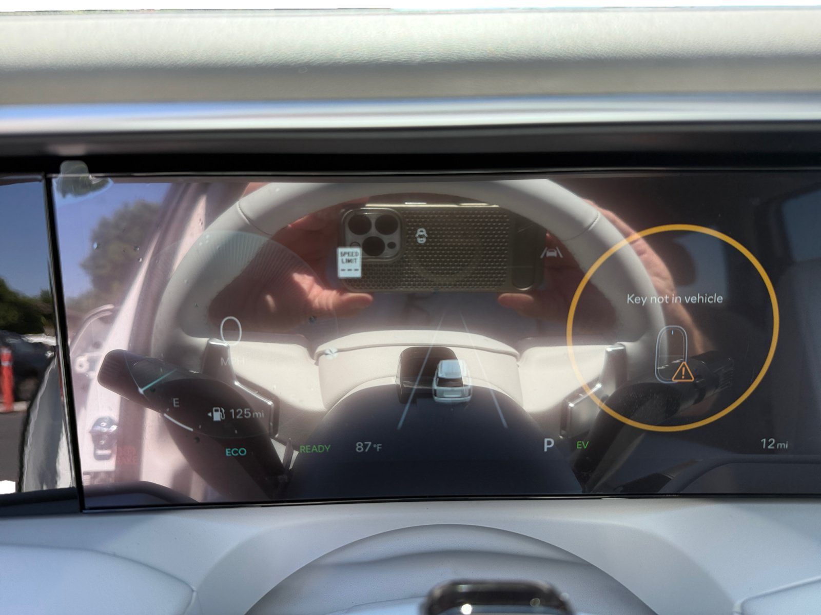 New 2026 Creamy White Pearl Hyundai SEL 8P image 11