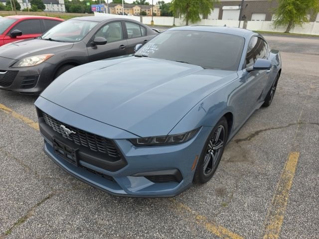 2025 Ford Mustang EcoBoost Fastback's photo