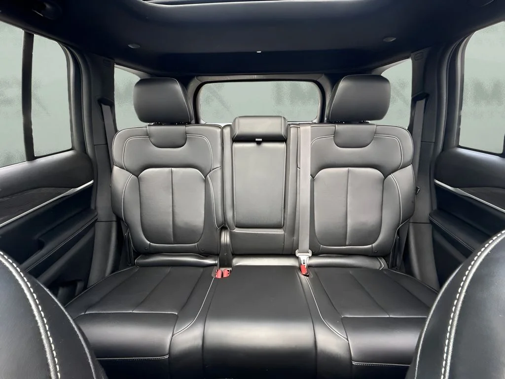 Used 2024 White Jeep 4xe image 8