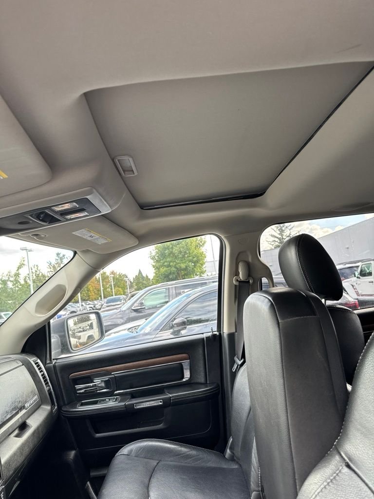 Used 2015 Granite Crystal Metallic Clearcoat Ram Laramie image 5