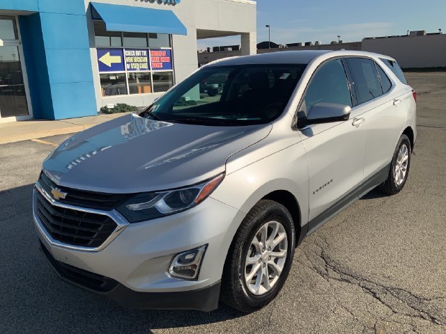 Used 2019 Chevrolet Equinox LT with VIN 3GNAXKEV2KS581889 for sale in Kokomo, IN