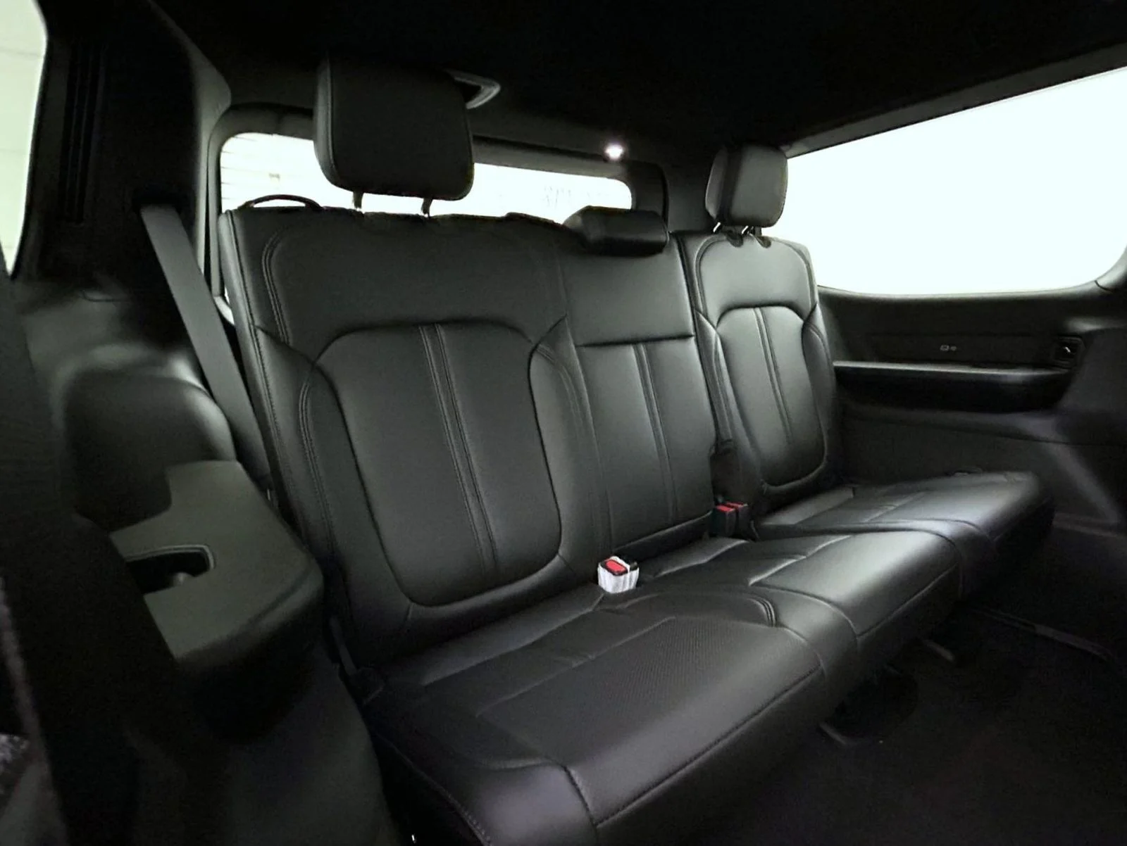 New 2026 Black Jeep  image 19