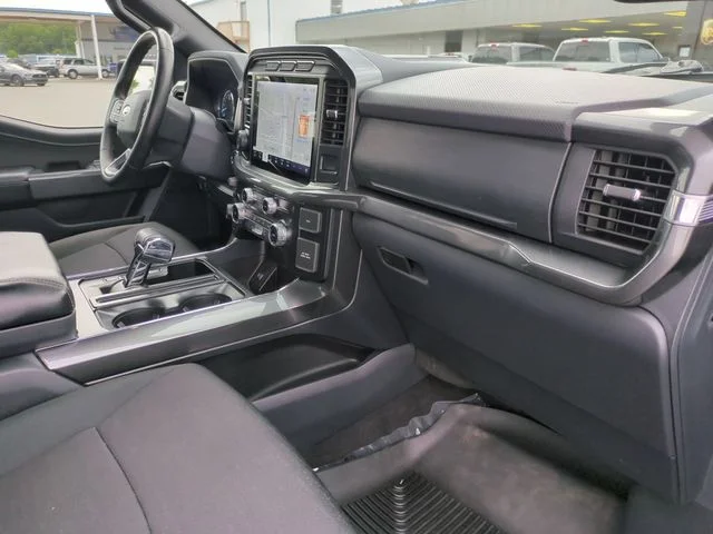 Used 2023 Black Ford XLT image 34