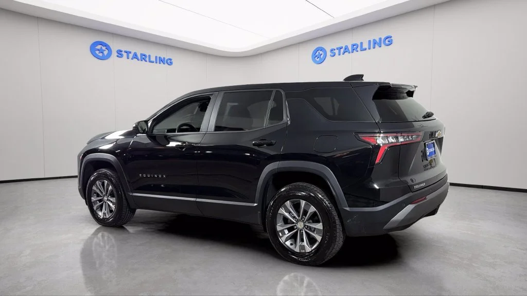 Used 2026 Mosaic Black Metallic Chevrolet LT image 5
