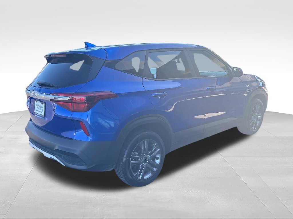 Used 2023 Blue Kia LX image 6