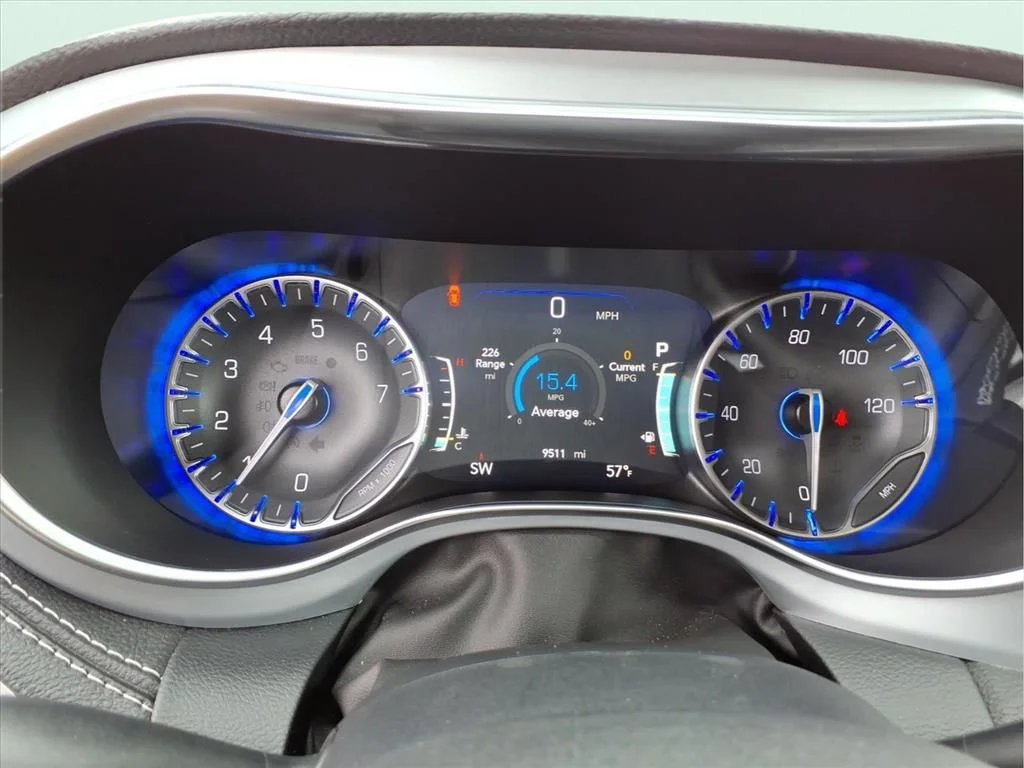 Used 2025 Black Chrysler Limited image 23