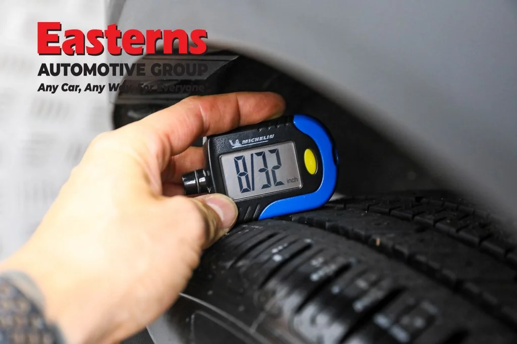 Used 2021 Black Ford SEL image 28