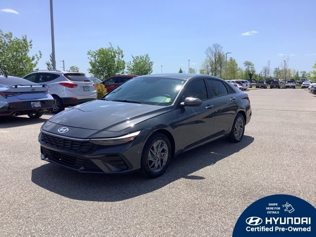 2024 Hyundai Elantra 1.6 HEV Blue's photo