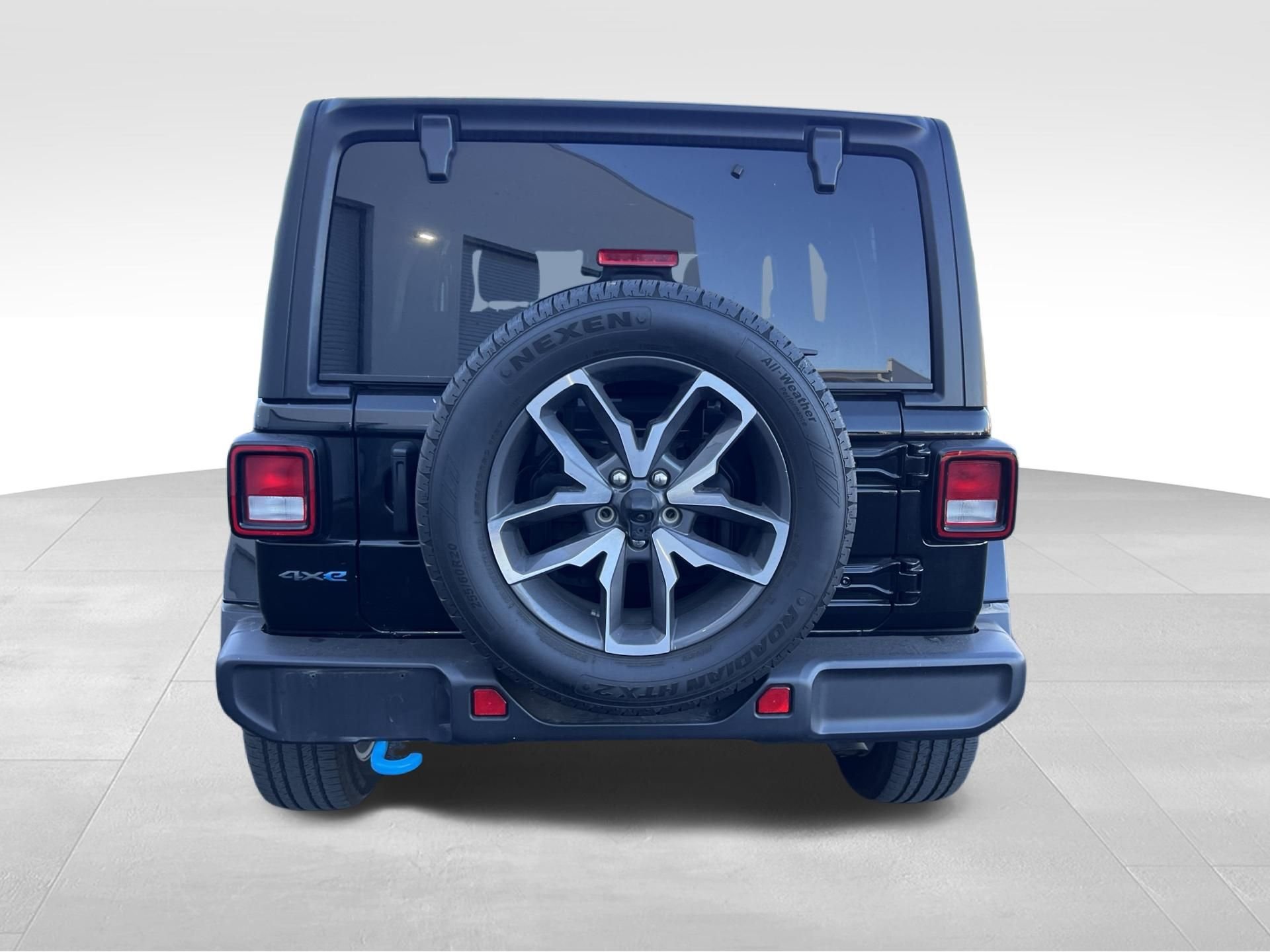 Used 2024 Black Jeep Sport S 4xe image 6
