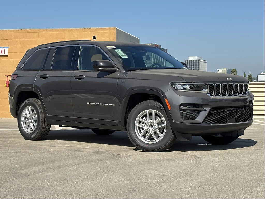 New 2026 Baltic Grey Metallic Clear Coat Jeep Altitude 4x4 image 1