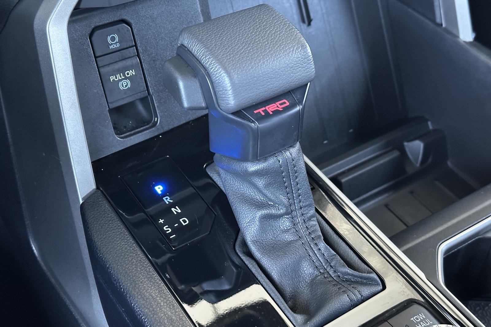 Certified Used 2025 Lunar Rock Toyota SR5 image 18
