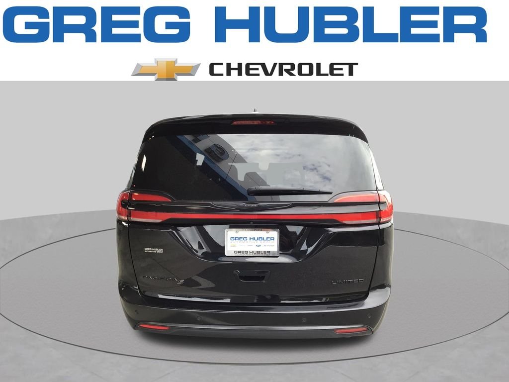 2025 Chrysler Pacifica Limited - Photo 9