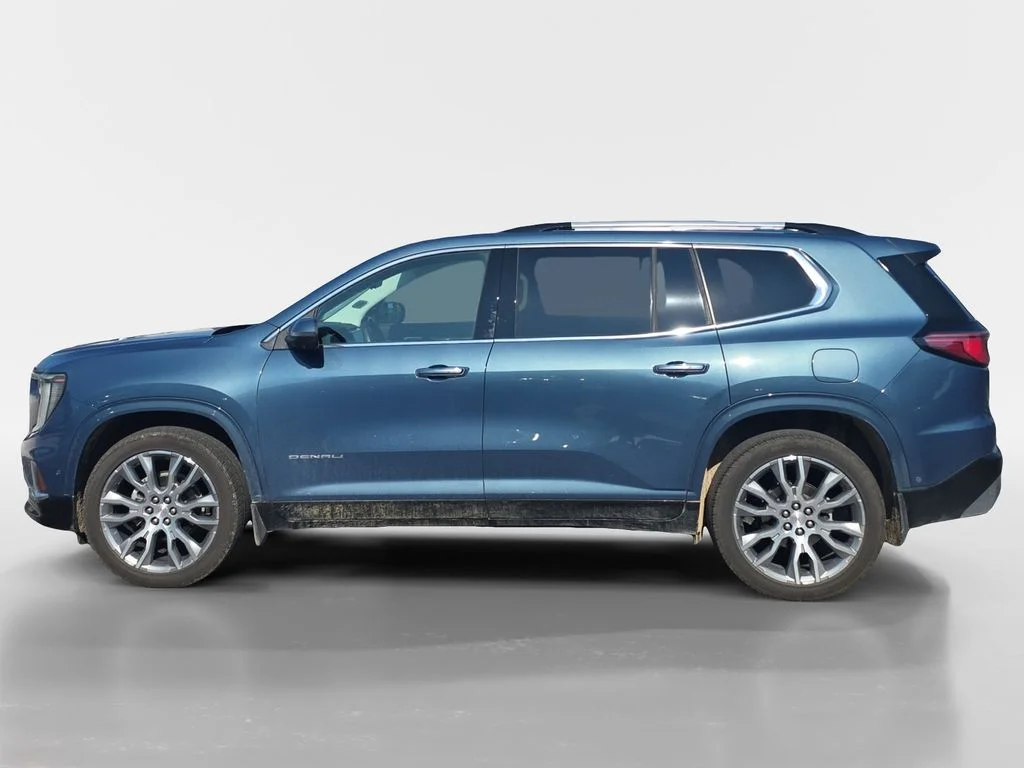 Used 2025 Blue GMC Denali image 5