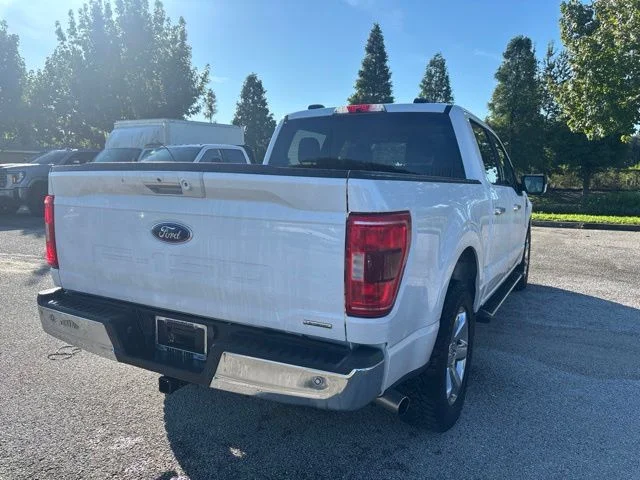 Used 2022 White Ford XLT image 5