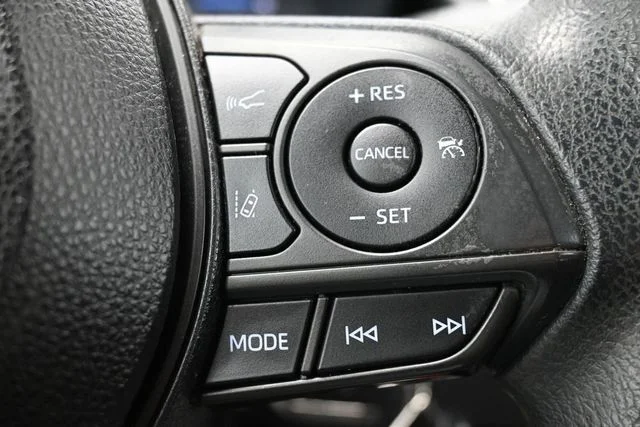 Used 2020 Black Toyota LE image 21
