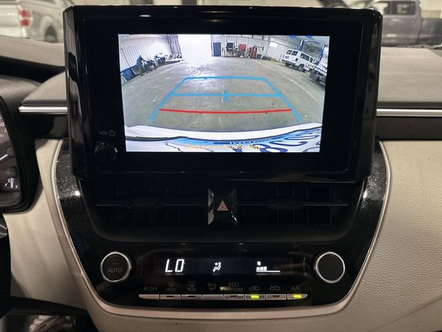 Used 2023 White Toyota LE image 29