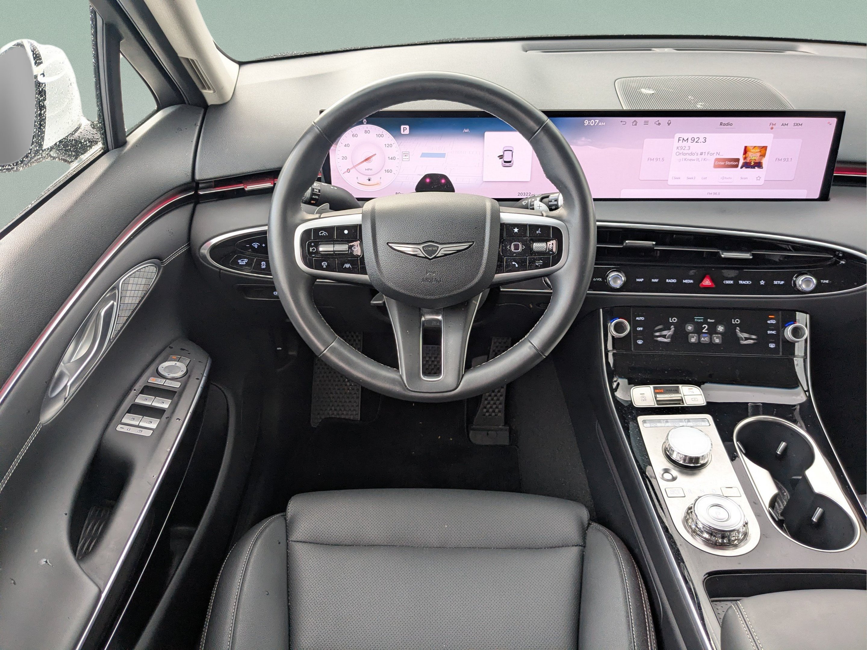2026 GENESIS GV70 Standard - Photo 15