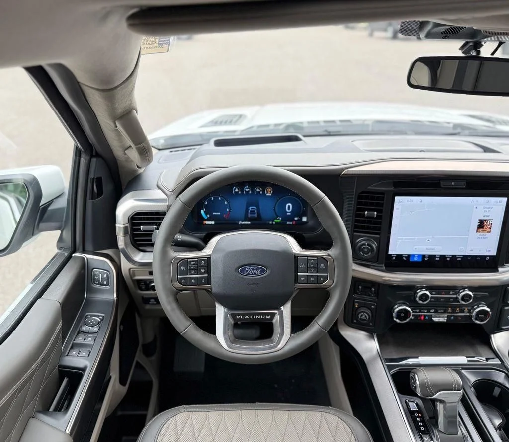 New 2026 Star White Metallic Tri-Coat Ford Platinum® image 21