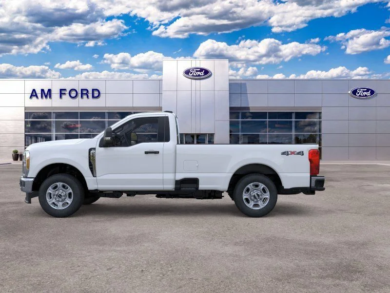 New 2026 Oxford White Ford F-250® XLT image 3