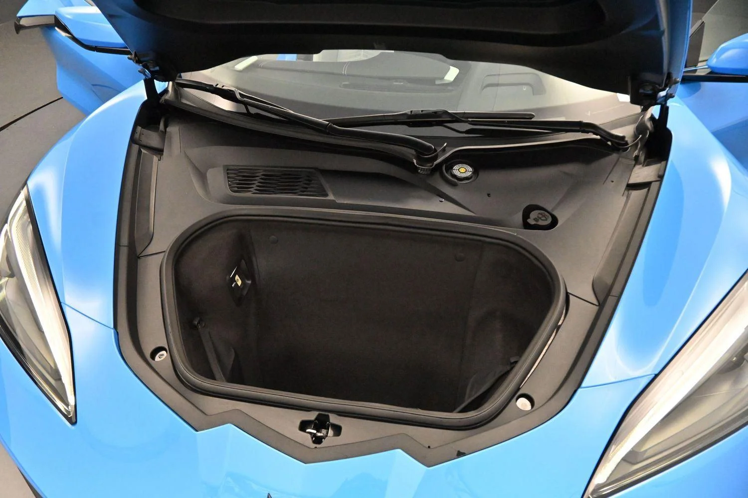 Used 2024 Rapid Blue Chevrolet 2LT image 36