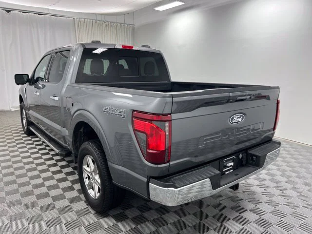 Used 2024 Gray Ford XLT image 6