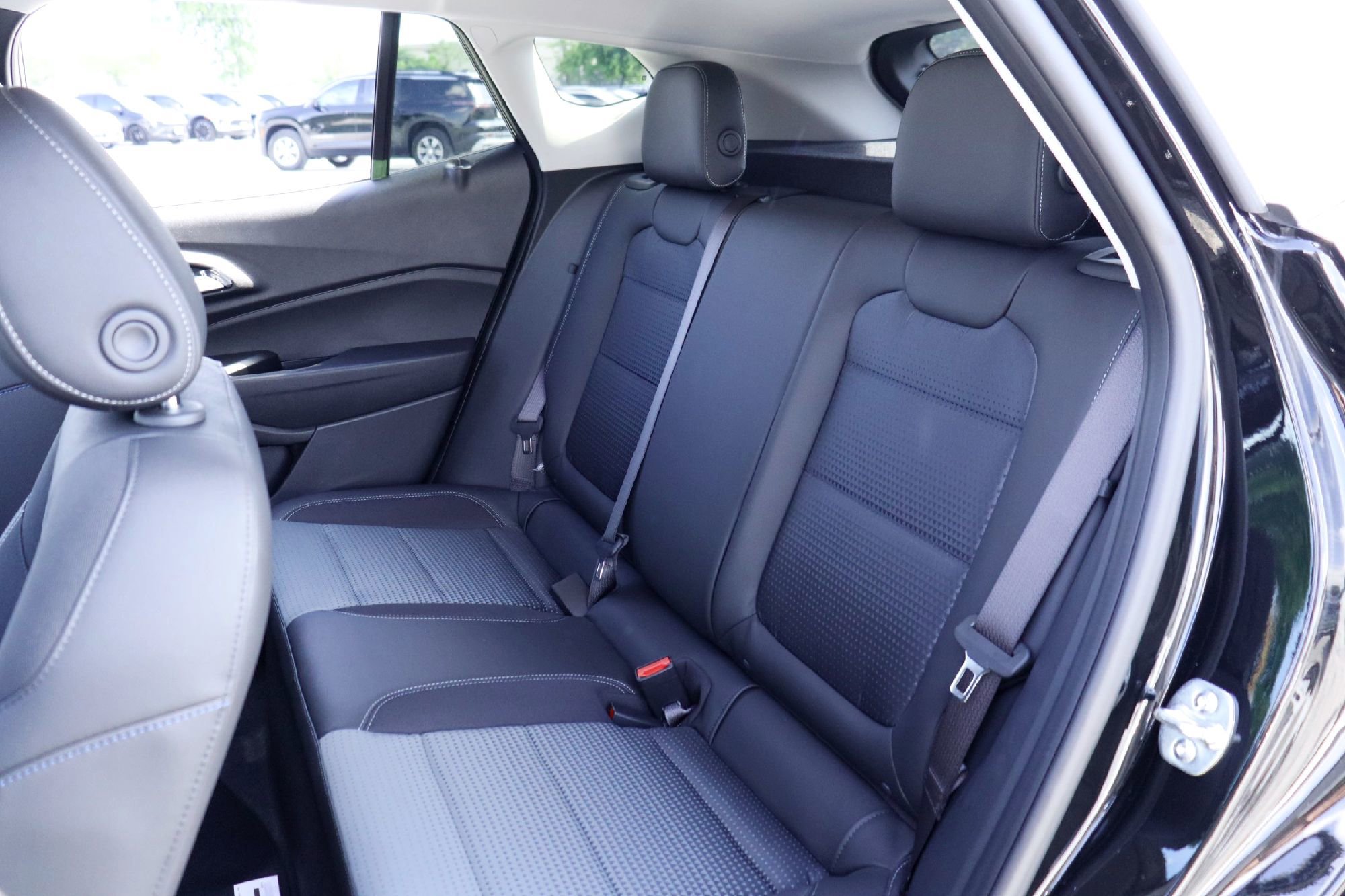 2026 Chevrolet Trax LT - Photo 18
