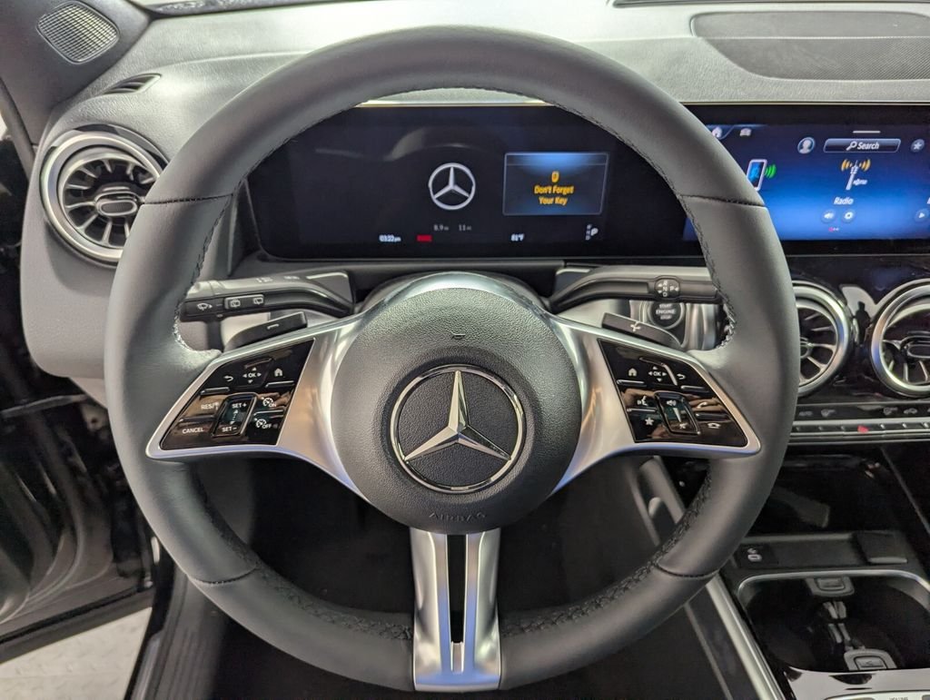 New 2026 Night Black Mercedes-Benz GLB 250 image 12