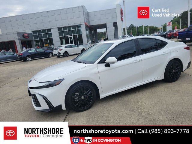 2025 Toyota Camry SE