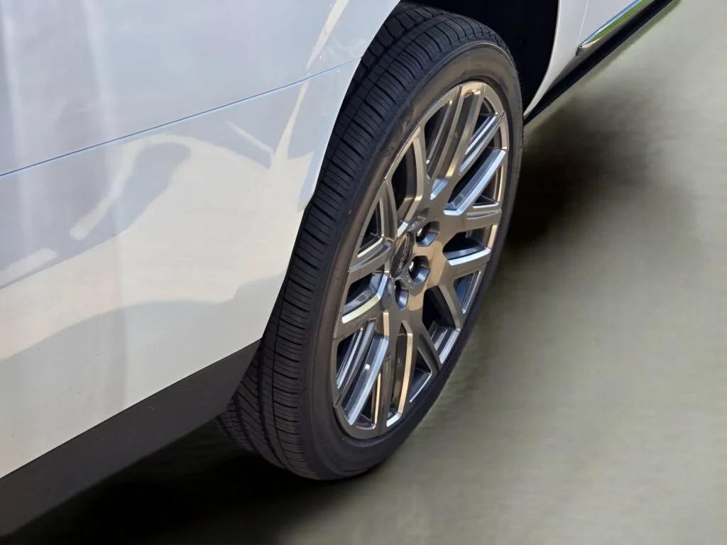2026 GMC Yukon XL Denali Ultimate - Photo 36